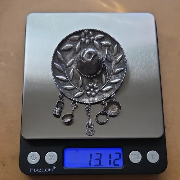 Vintage Mexico 925 Sterling Western Hat Sombrero Brooch Charms Guitar! 13 Grams - Picture 7 of 7